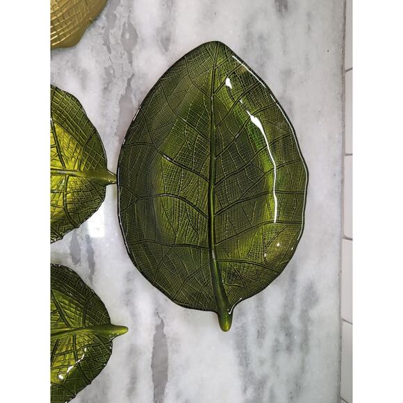 Pressed Glass Leaves Set, Green Decorative Leaves, Gold Paint Trim, Set of 4‎ - Picture 4 of 9